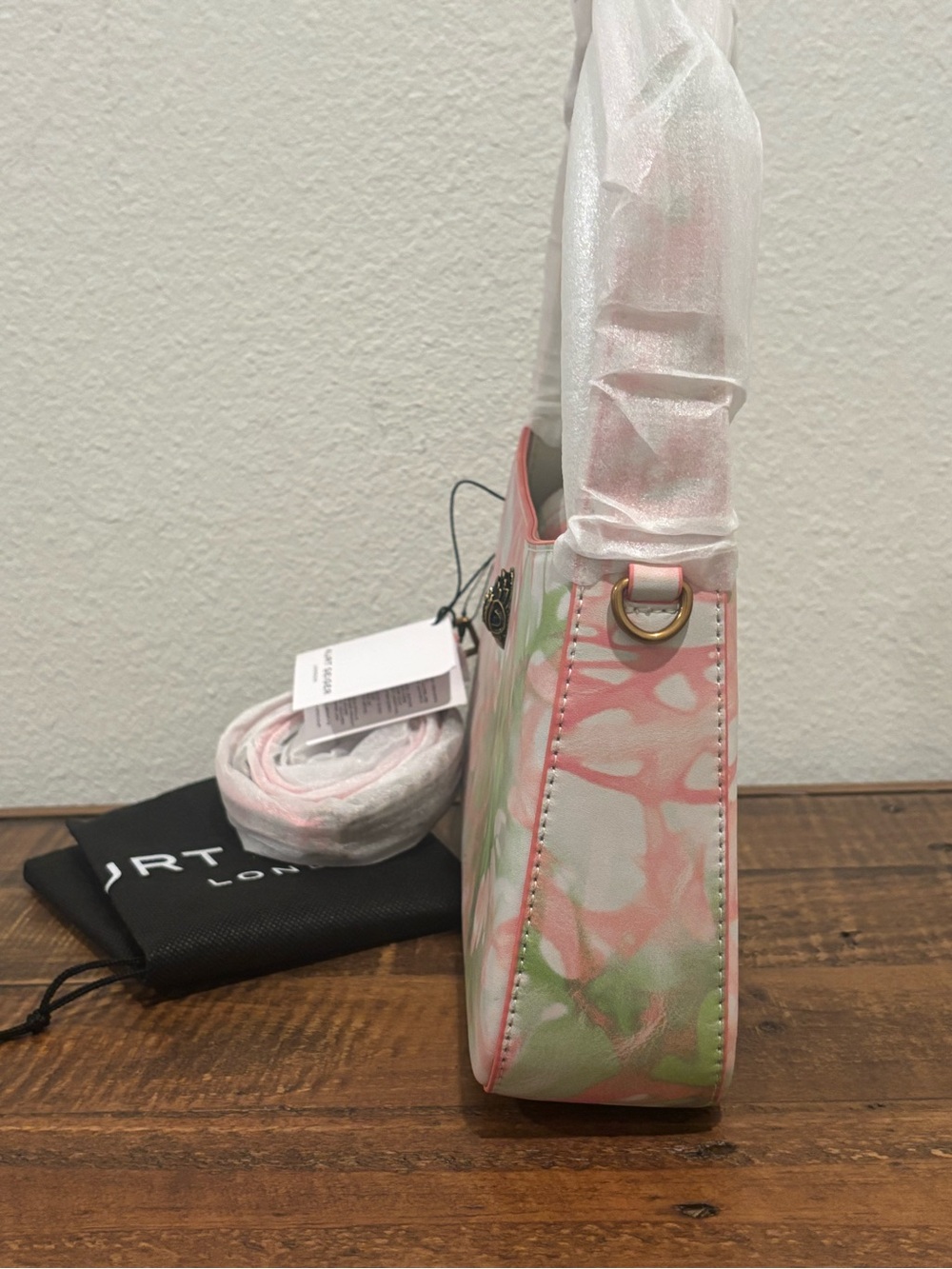 Kurt Geiger Pastel Pink & Green Floral Leather Shoulder Bag w/ additional strap - Picture 4 of 10